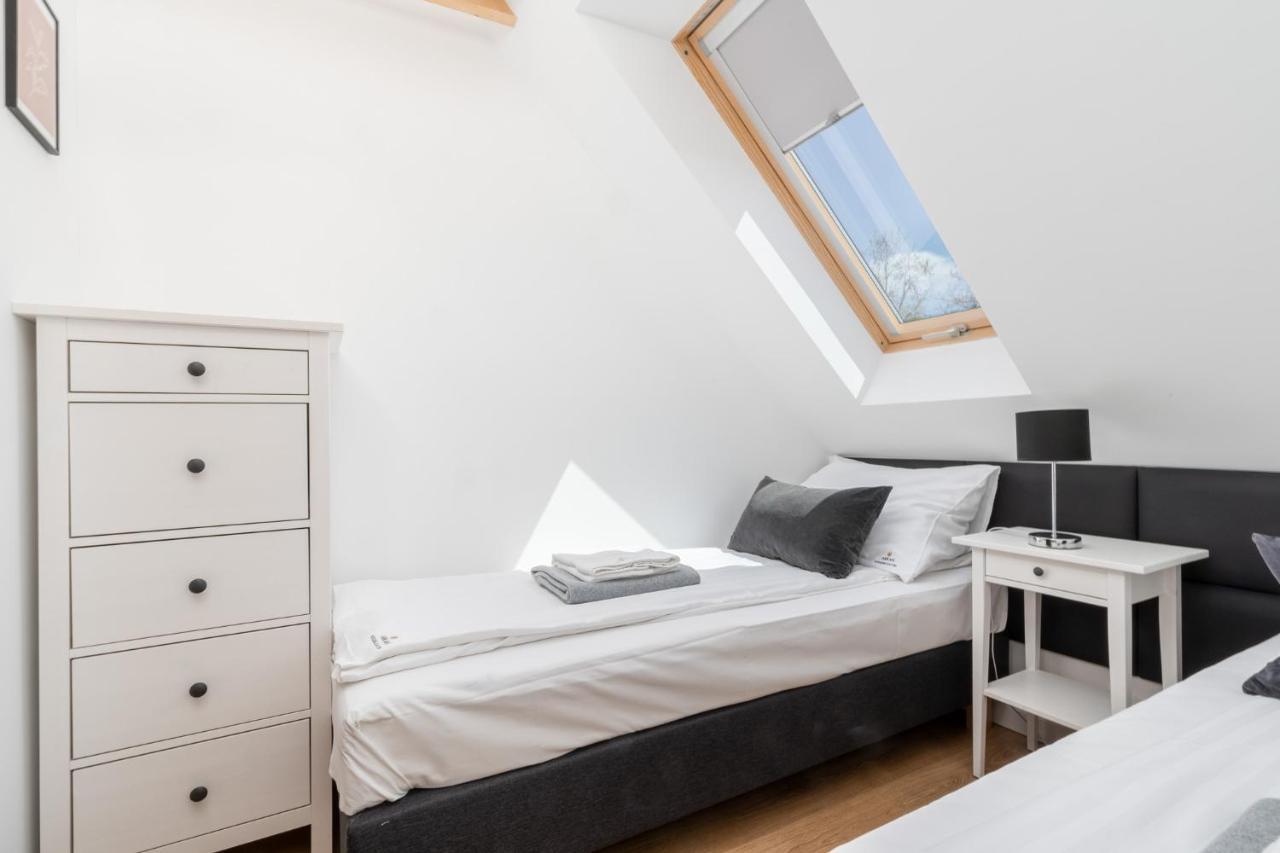 Uroczy Zakatek - Apartamenty W Centrum Zatora, Blisko Energylandii ภายนอก รูปภาพ